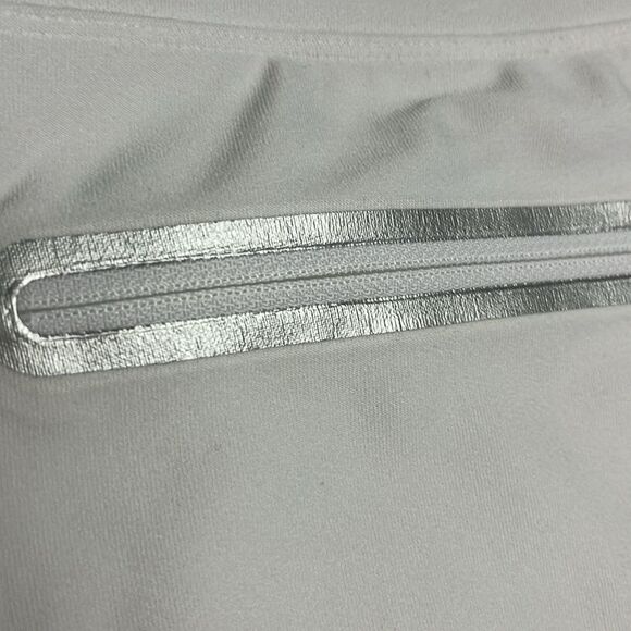 Nike Golf Tour Performance White Skort with Built-In Shorts- Small - Picture 14 of 14